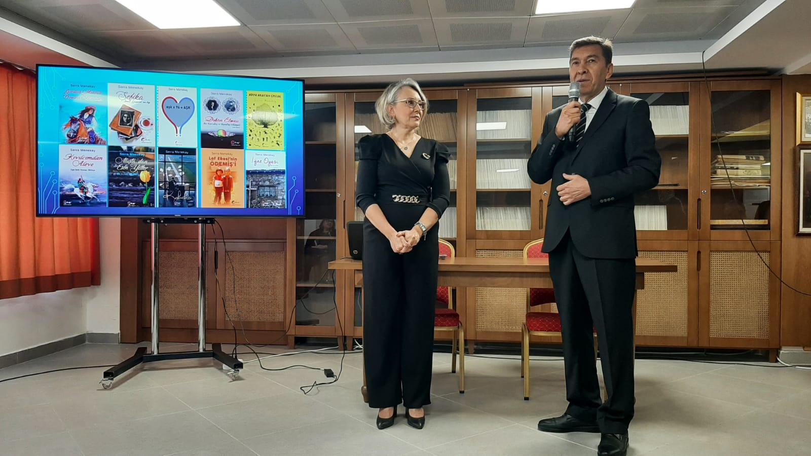 d0b8996c 6d06 48e7 bf13 97a99202b243